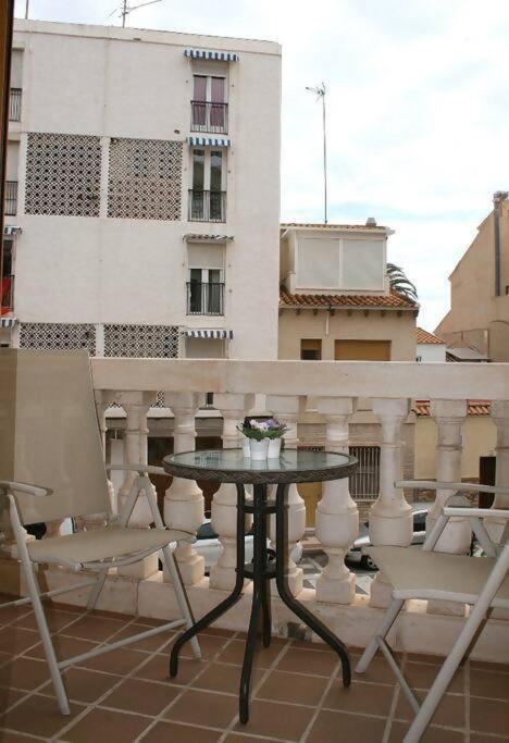 Beachside Apartment In The Centre Of El Campello Exteriör bild