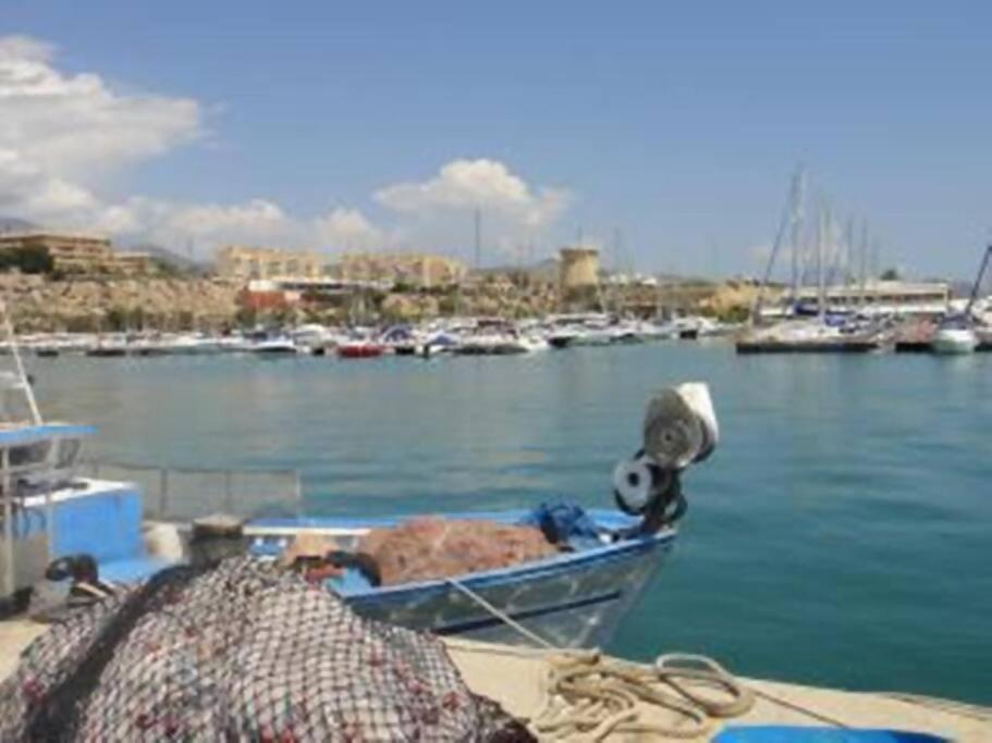 Beachside Apartment In The Centre Of El Campello Exteriör bild